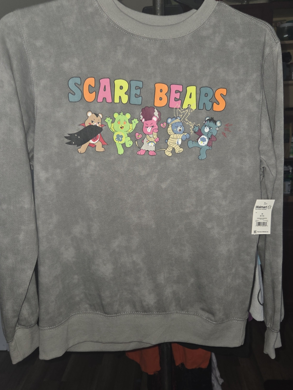 Scare Bears Graphic Gray Sweatshirt Med.
